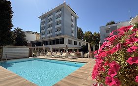 Hotel Riz